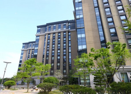 부산외국어대학교 홍보용 이미지 - 기숙사